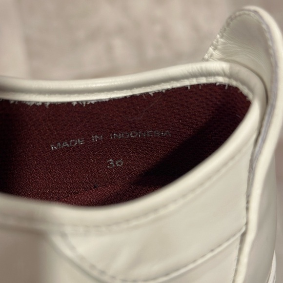 Marc by Marc Jacobs Women's Greenwich Calf Retro Fashion Sneaker (WHITE) Size 36 - Picture 5 of 6